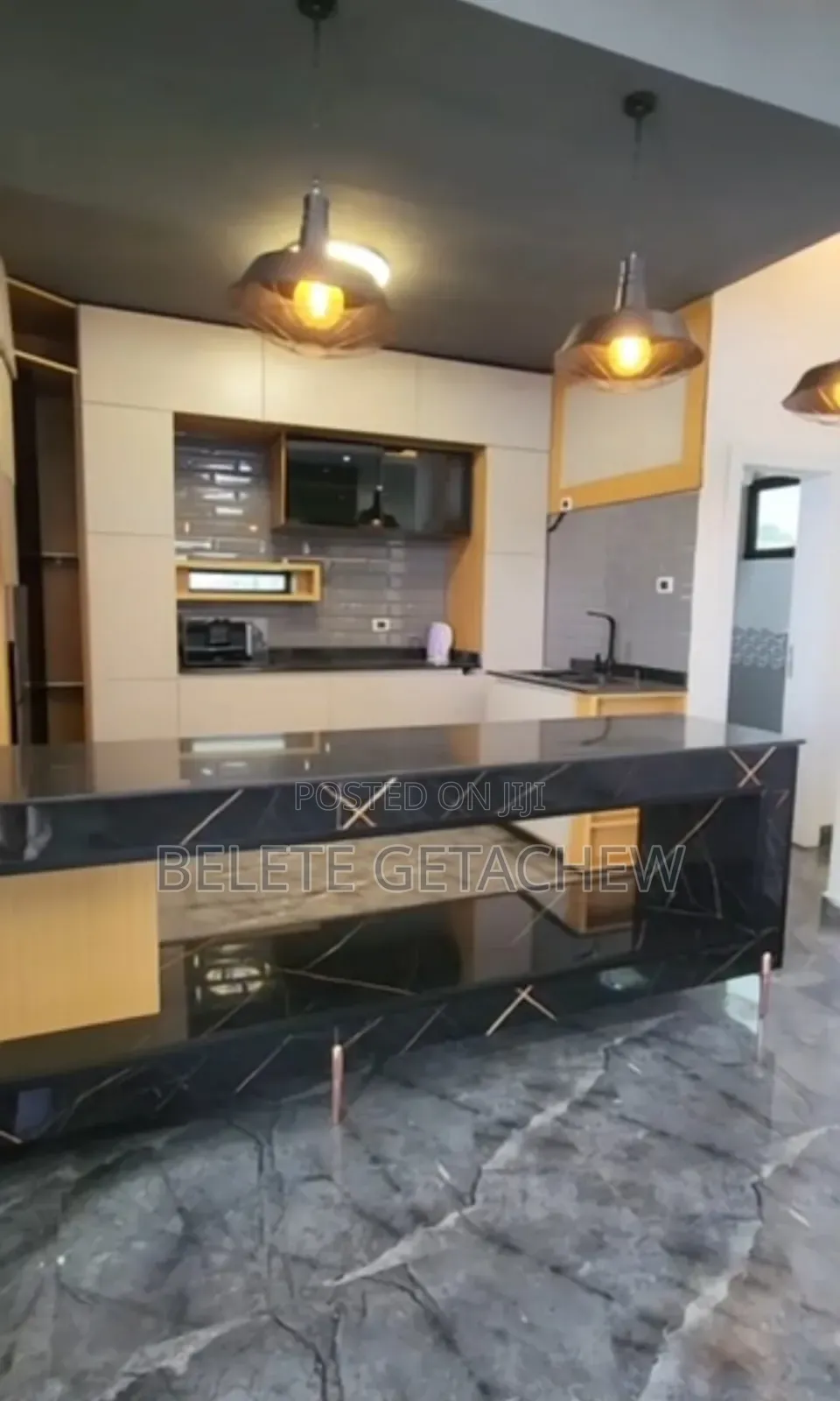 3bdrm Penthouse in Megenagna-24,, Bole for sale