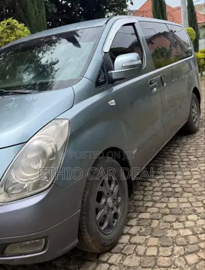 Hyundai Starex 2013 Silver