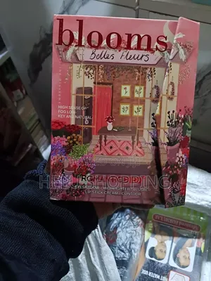 Romantic Bird Blooms Belles Fleurs All-in-One Makeup Palette