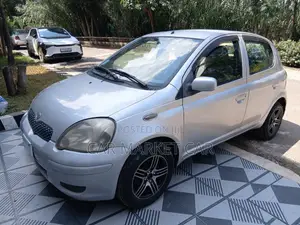 Toyota Vitz 1.0 FWD 5dr 2002 Silver