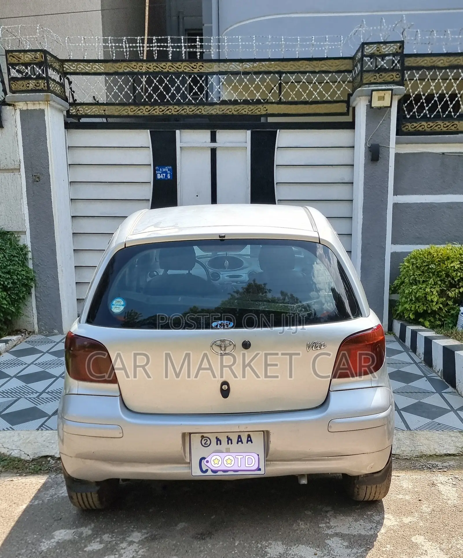 Toyota Vitz 1.0 FWD 5dr 2002 Silver