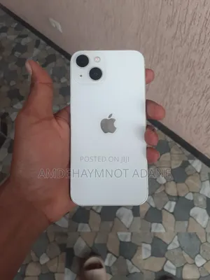 Apple iPhone 13 128 GB White