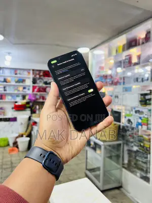 Apple iPhone 13 128 GB Black