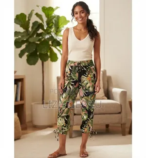 Brand New Women's Short Short Excellent Quality