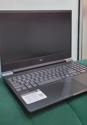 New Laptop HP Victus 15 16GB AMD Ryzen 7 SSD 512GB