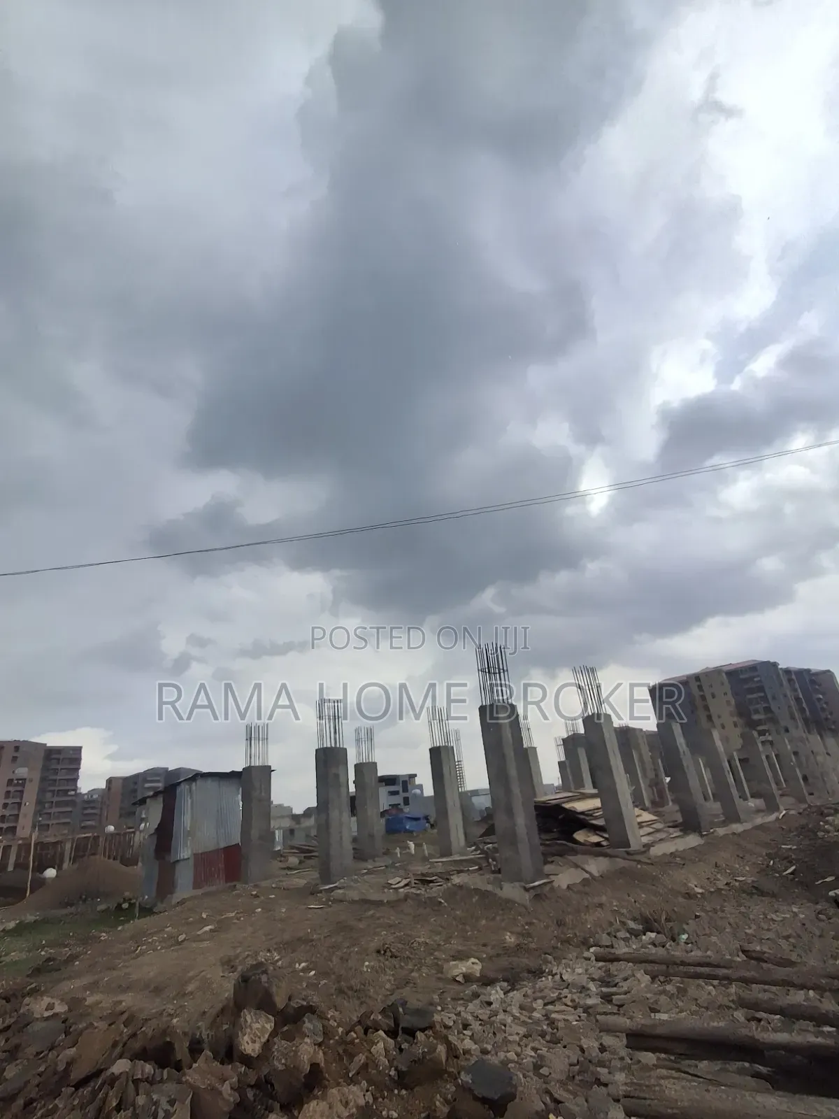 250 ካሬ ባዶ ቦታ አያት አካባቢ ዲጂታል ካርታ ያለው የልማት ተነሽ ኣመቺ ቦታ ላይ