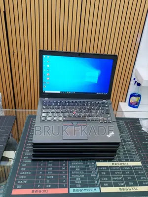 New Laptop Lenovo ThinkPad X260 8GB Intel Core i5 SSD 256GB
