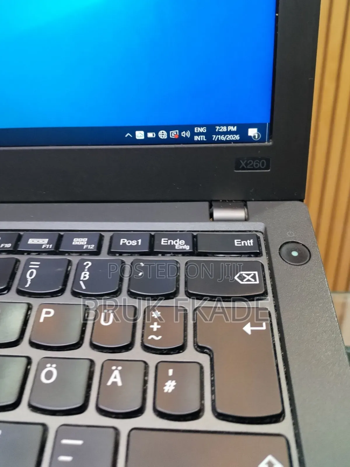 New Laptop Lenovo ThinkPad X260 8GB Intel Core i5 SSD 256GB