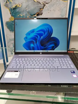 New Laptop HP Pavilion 15 16GB Intel Core Ultra 7 SSD 1T