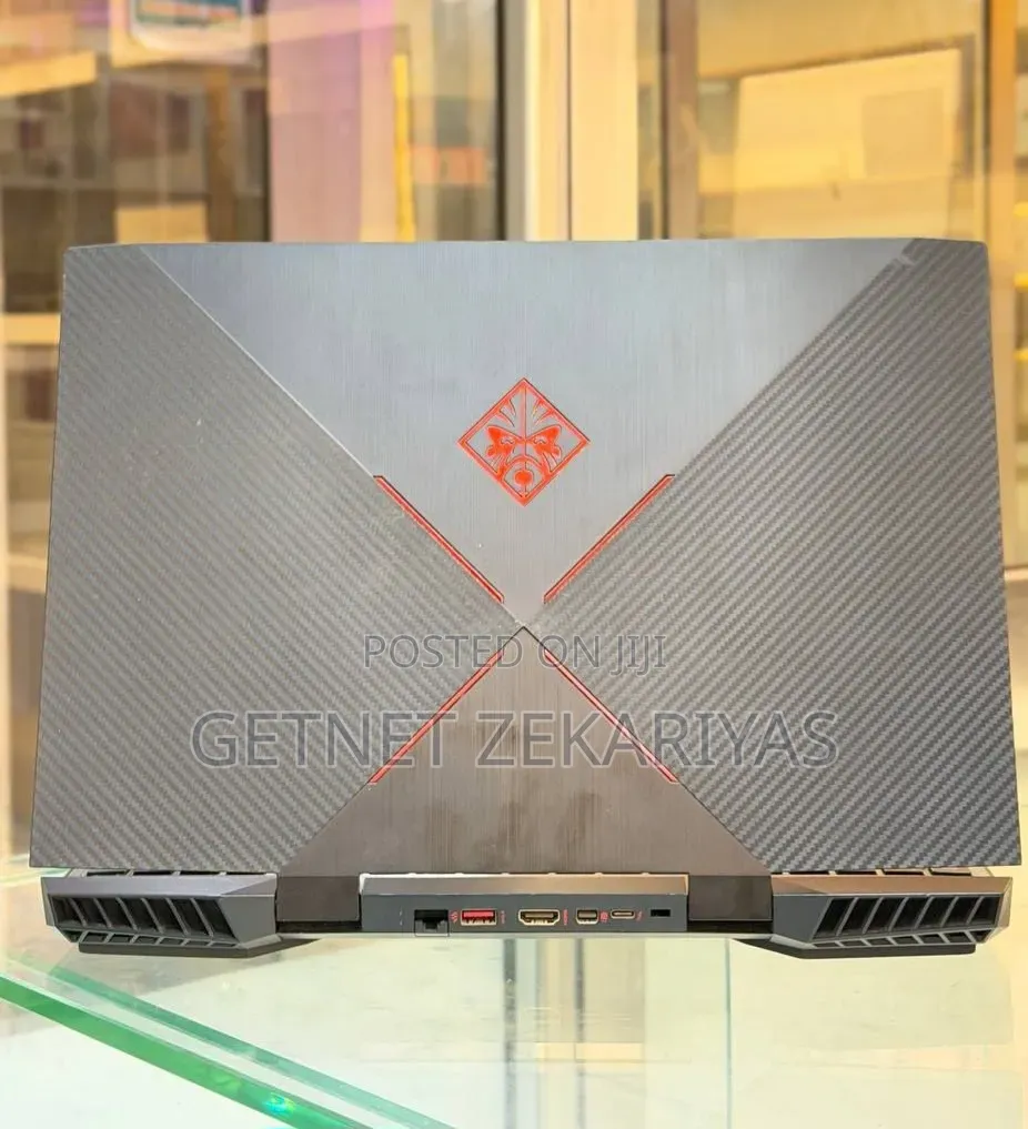 New Laptop HP Omen X 8GB Intel Core i7 SSD 256GB