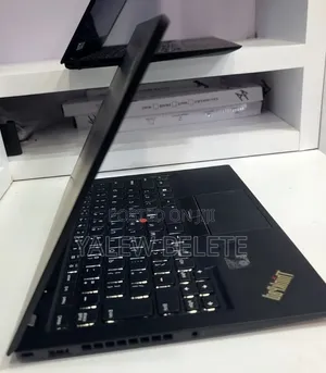 New Laptop Lenovo ThinkPad X1 Carbon 8GB Intel Core i5 SSD 512GB