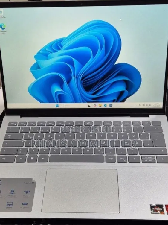 New Laptop Dell Inspiron 15 16GB AMD Ryzen 7 SSD 1T