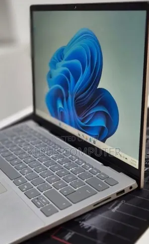 New Laptop Dell Inspiron 15 16GB AMD Ryzen 7 SSD 1T