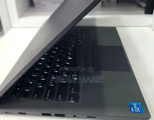 New Laptop Lenovo ThinkPad T14 16GB Intel Core i5 SSD 512GB