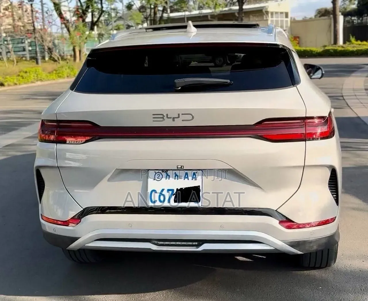 BYD Song Plus 2024 Gold
