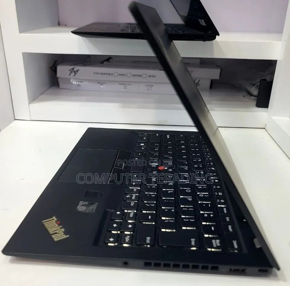New Laptop Lenovo ThinkPad X1 Carbon 8GB Intel Core i5 SSD 512GB