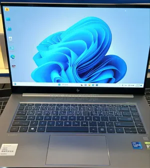 New Laptop HP ZBook 15 32GB Intel Core i7 SSD 1T
