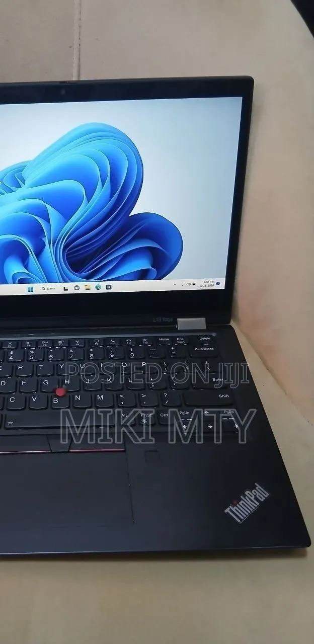 New Laptop Lenovo ThinkPad Yoga 16GB Intel Core i5 SSD 512GB