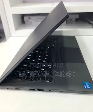 New Laptop Lenovo ThinkPad T14 16GB Intel Core i5 SSD 512GB