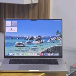 New Laptop Apple MacBook Pro 2021 M1 32GB Apple M1 Pro SSD 512GB