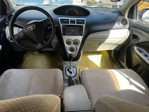 Toyota Yaris 2008 Silver