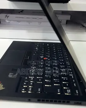 New Laptop Lenovo ThinkPad X1 Carbon 8GB Intel Core i5 SSD 512GB
