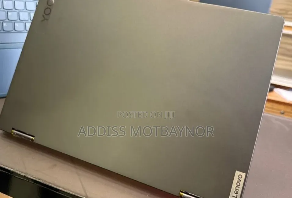 New Laptop Lenovo ThinkPad X1 Yoga 16GB Intel Core Ultra 7 SSD 1T