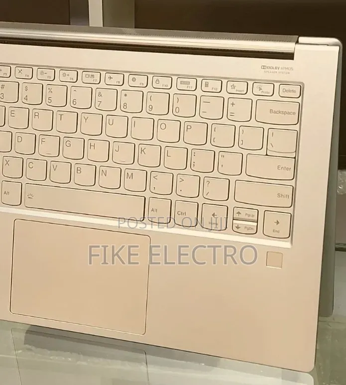New Laptop Lenovo Yoga 9i 16GB Intel Core i7 SSD 512GB