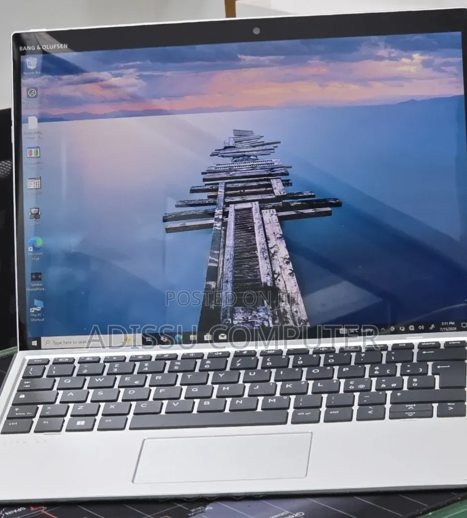 New Laptop HP Elite X2 G8 16GB Intel Core i7 SSD 512GB