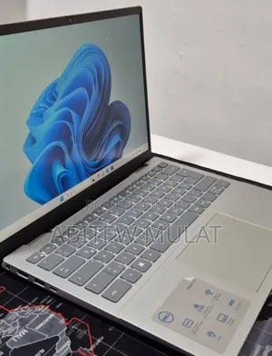 New Laptop Dell Inspiron 14 16GB AMD Ryzen 7 SSD 1T