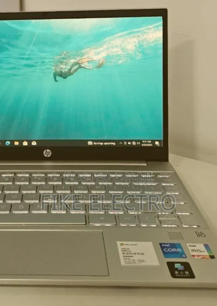 New Laptop HP Pavilion 13 8GB Intel Core i5 SSD 512GB