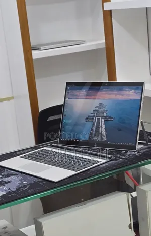 New Laptop HP Elite X2 G8 16GB Intel Core i7 SSD 512GB