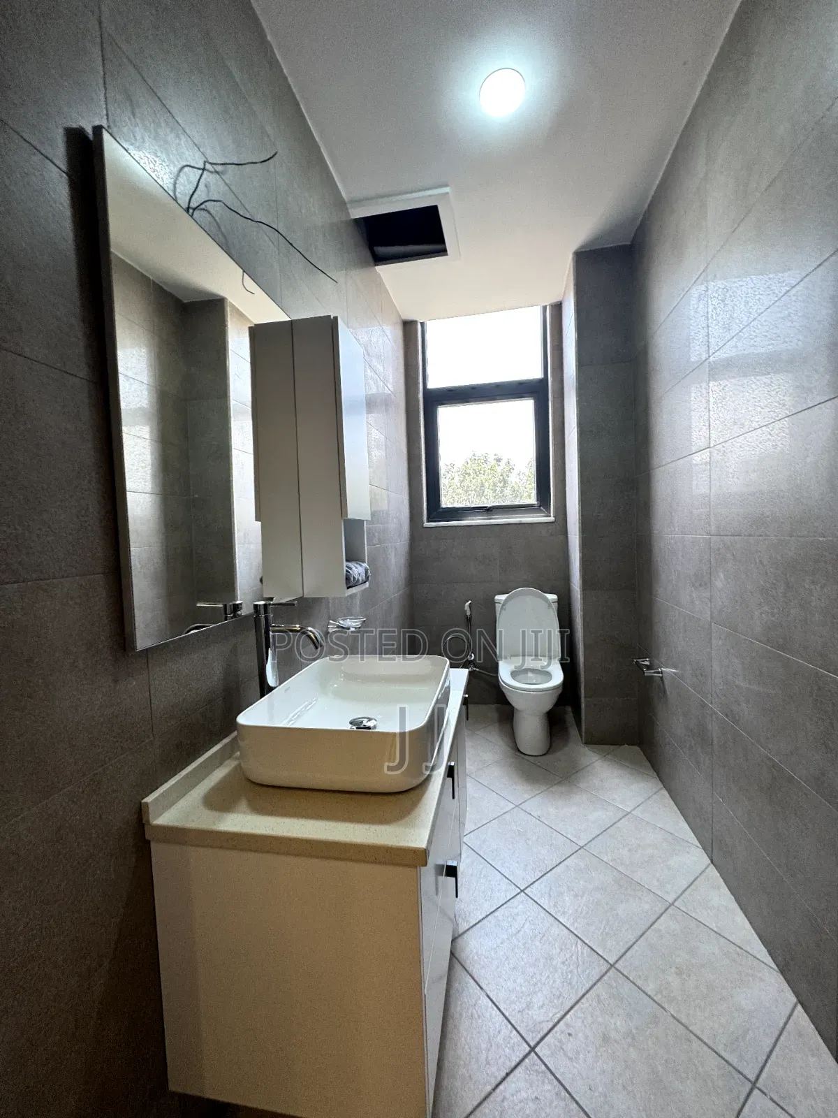 Furnished 2bdrm Apartment in Bole for rent