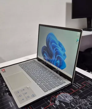 New Laptop Dell Inspiron 14 16GB AMD Ryzen 7 SSD 1T