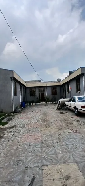 Furnished 6bdrm House in Merry 20 Metir Area, Yeka for sale