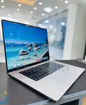 New Laptop Apple MacBook Pro 2021 M1 16GB Apple M1 Pro SSD 512GB