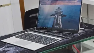 New Laptop HP Elite X2 G8 16GB Intel Core i7 SSD 512GB