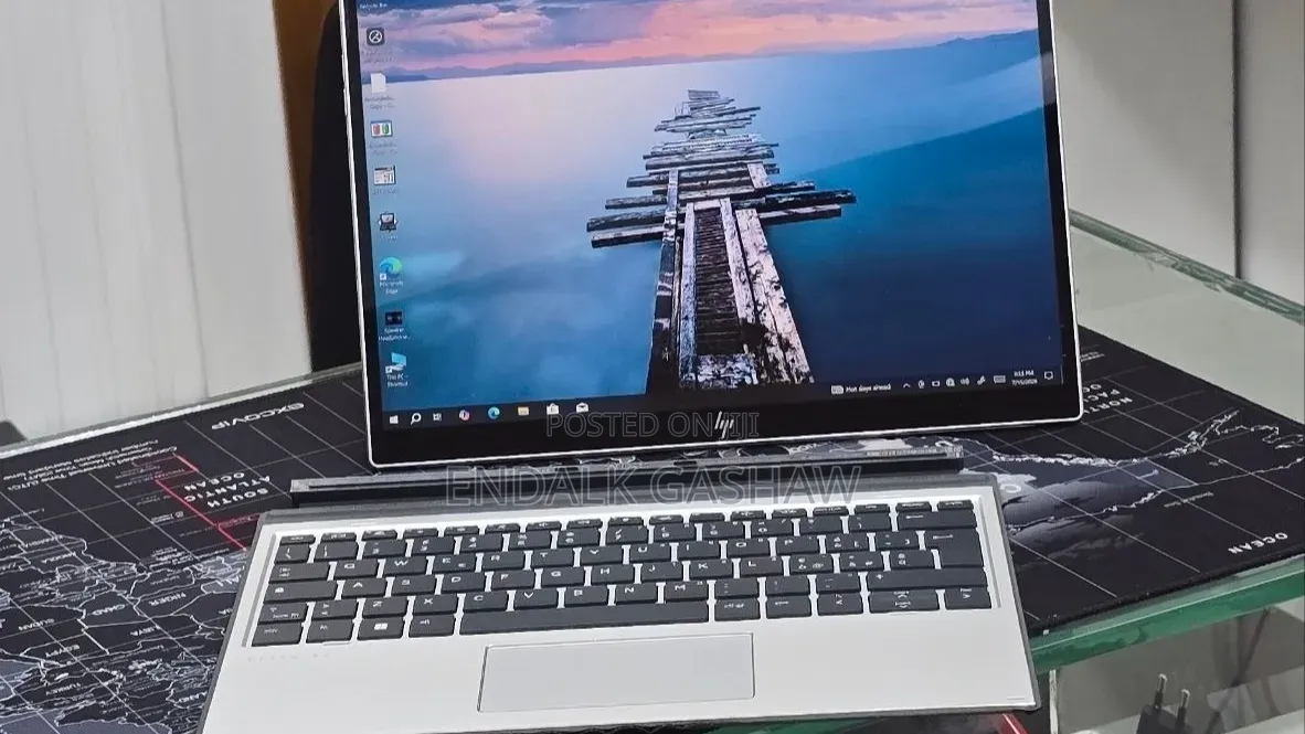 New Laptop HP Elite X2 G8 16GB Intel Core i7 SSD 512GB