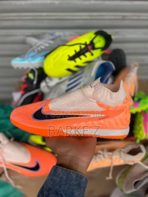 Quality Fustal Shoes