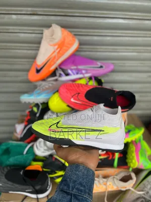 Quality Fustal Shoes