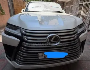 Lexus LX 600 2024