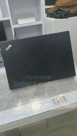 New Laptop Lenovo ThinkPad T470s 8GB Intel Core i5 SSD 256GB