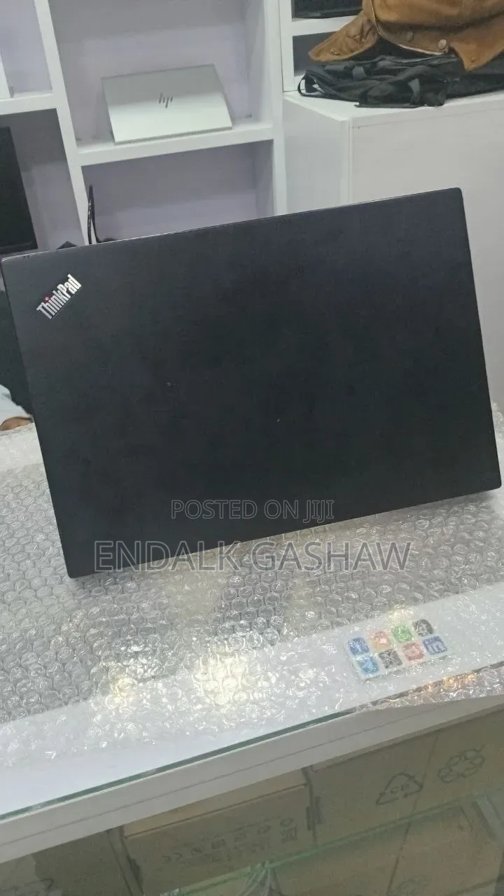 New Laptop Lenovo ThinkPad T470s 8GB Intel Core i5 SSD 256GB