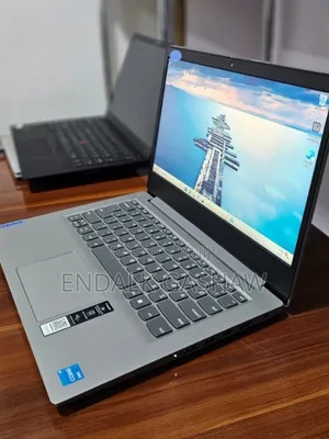 New Laptop Lenovo Ideapad 3 8GB Intel Core i3 SSD 256GB