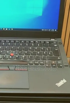 New Laptop Lenovo ThinkPad X260 8GB Intel Core i5 SSD 256GB