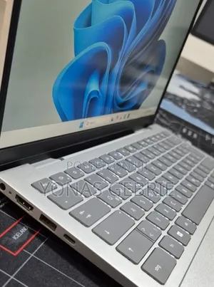New Laptop Dell Inspiron 14 16GB AMD Ryzen 7 SSD 1T