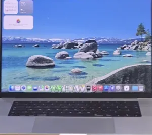 New Laptop Apple MacBook Pro 2021 M1 32GB Apple M1 Pro SSD 512GB