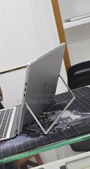 New Laptop HP Elite X2 G8 16GB Intel Core i7 SSD 512GB