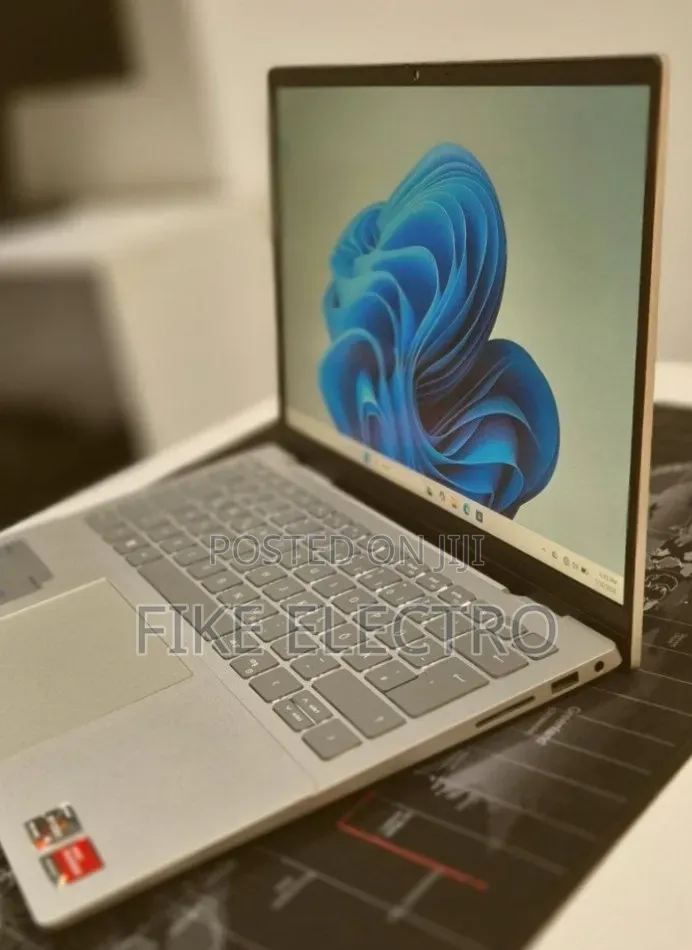 New Laptop Dell Inspiron 14 5435 16GB AMD Ryzen 7 SSD 1T