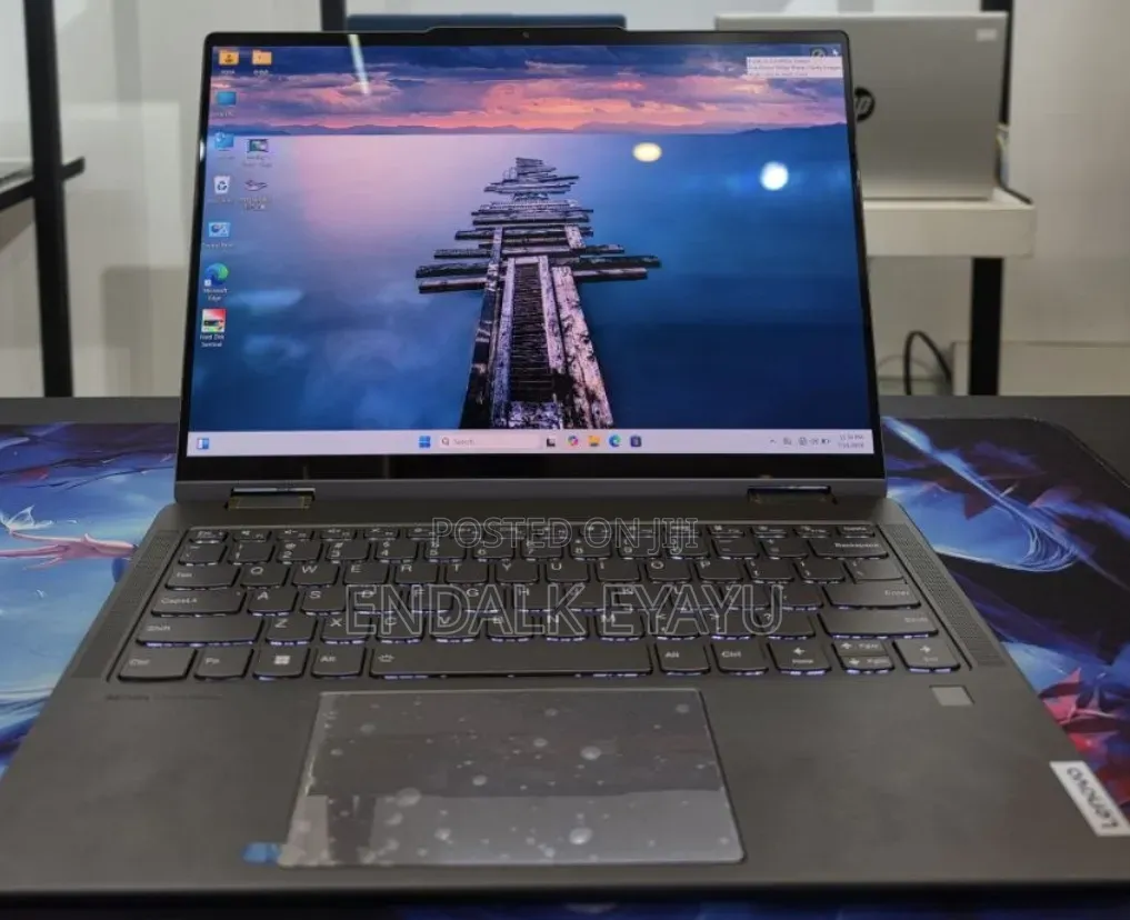 New Laptop Lenovo Yoga 2 16GB Intel Core Ultra 7 SSD 512GB